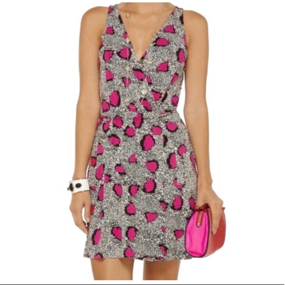 Diane Von Furstenberg Dresses & Skirts - Diane von Furstenberg Oblixe Pink Leopard Wrap